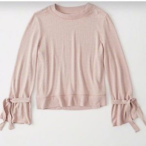 Abercrombie & Fitch cozy tie sleeve pink sweater